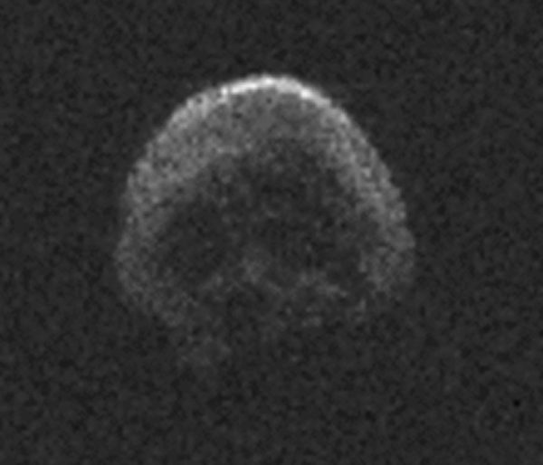 pplware_asteroide_caveira01-600x514.jpg