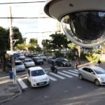 As luzes LED “inteligentes” podem andar a espiar-nos