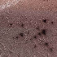 Marte: NASA deu a conhecer as misteriosas “aranhas marcianas”