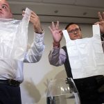 Chilenos criam saco plástico solúvel em água
